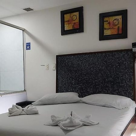 מדיין Hotel Marat מראה חיצוני תמונה