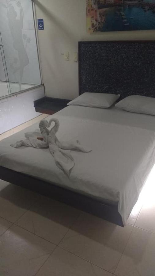 מדיין Hotel Marat מראה חיצוני תמונה